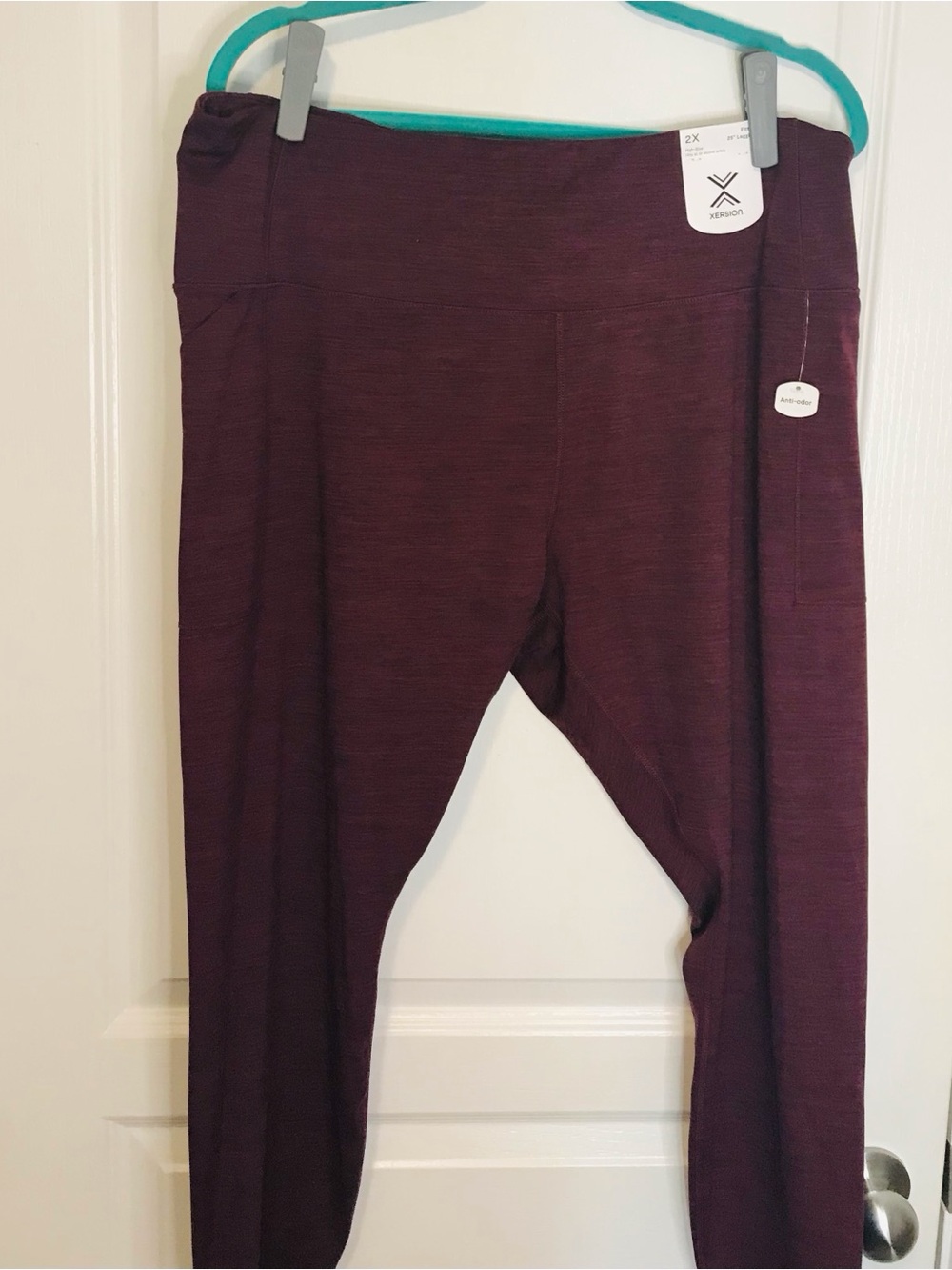 Xersion Maroon/Deep Wine Women's Active Leggings